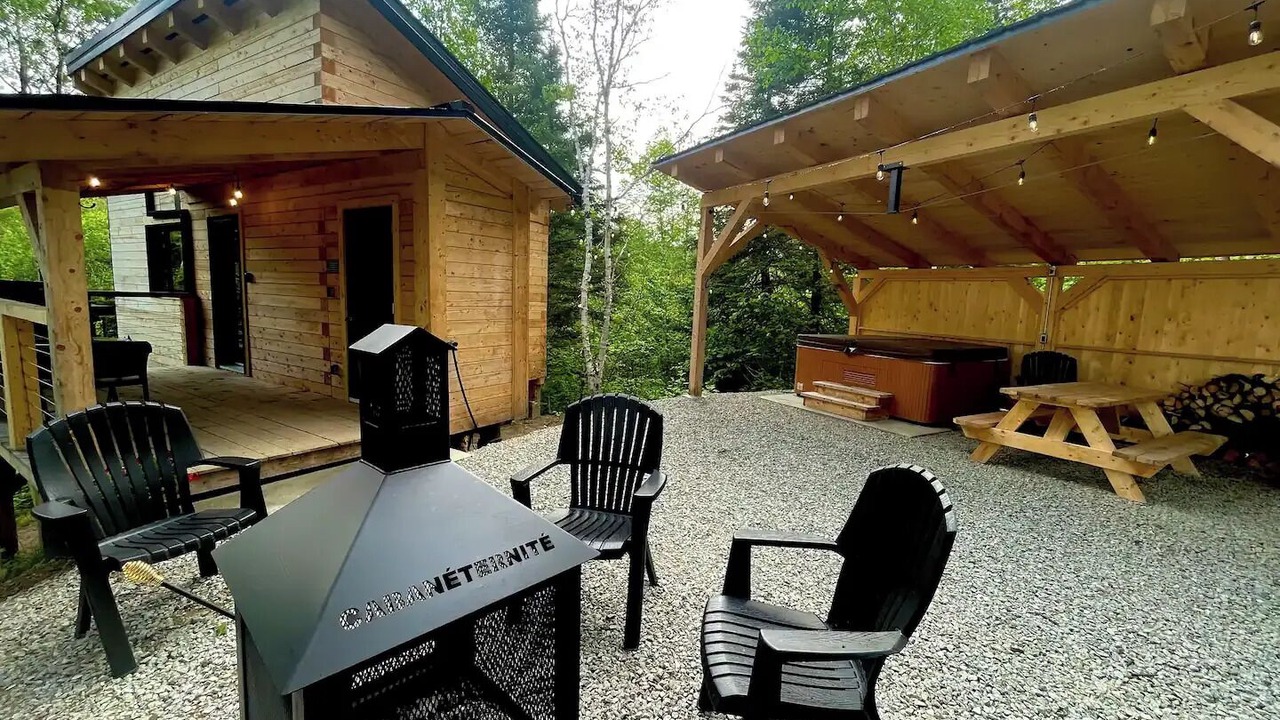 Photo of Patio Balcony in Riviere Eternite