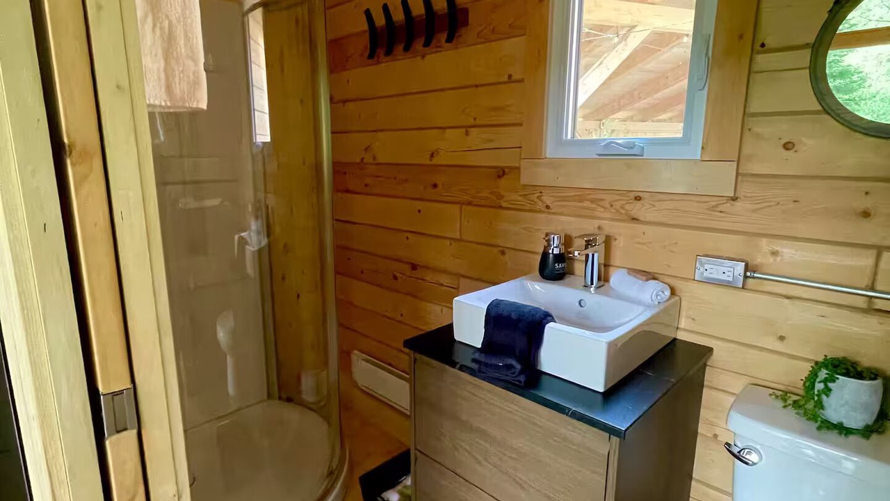 Photo of Bathroom in Riviere Eternite