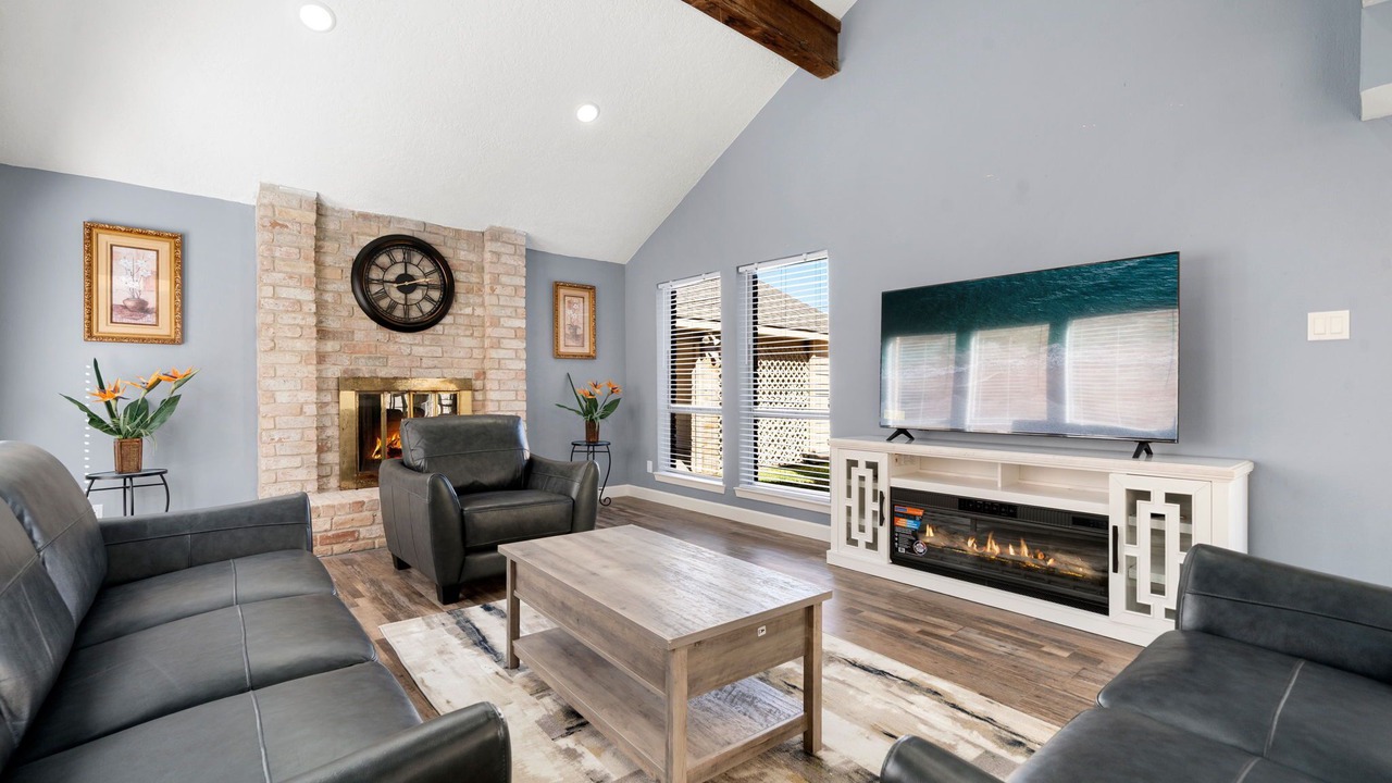 Photo of Livingroom in George Bush Park/Eldridge