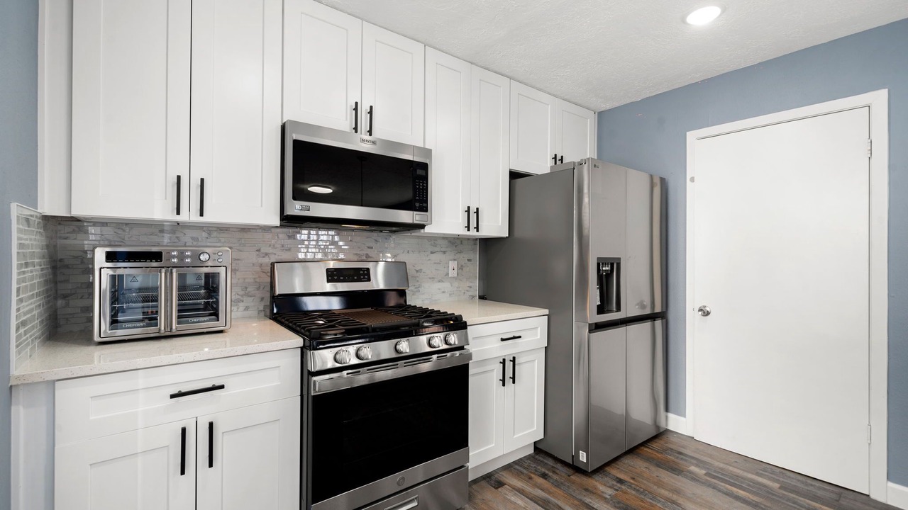 Photo of Kitchen in George Bush Park/Eldridge