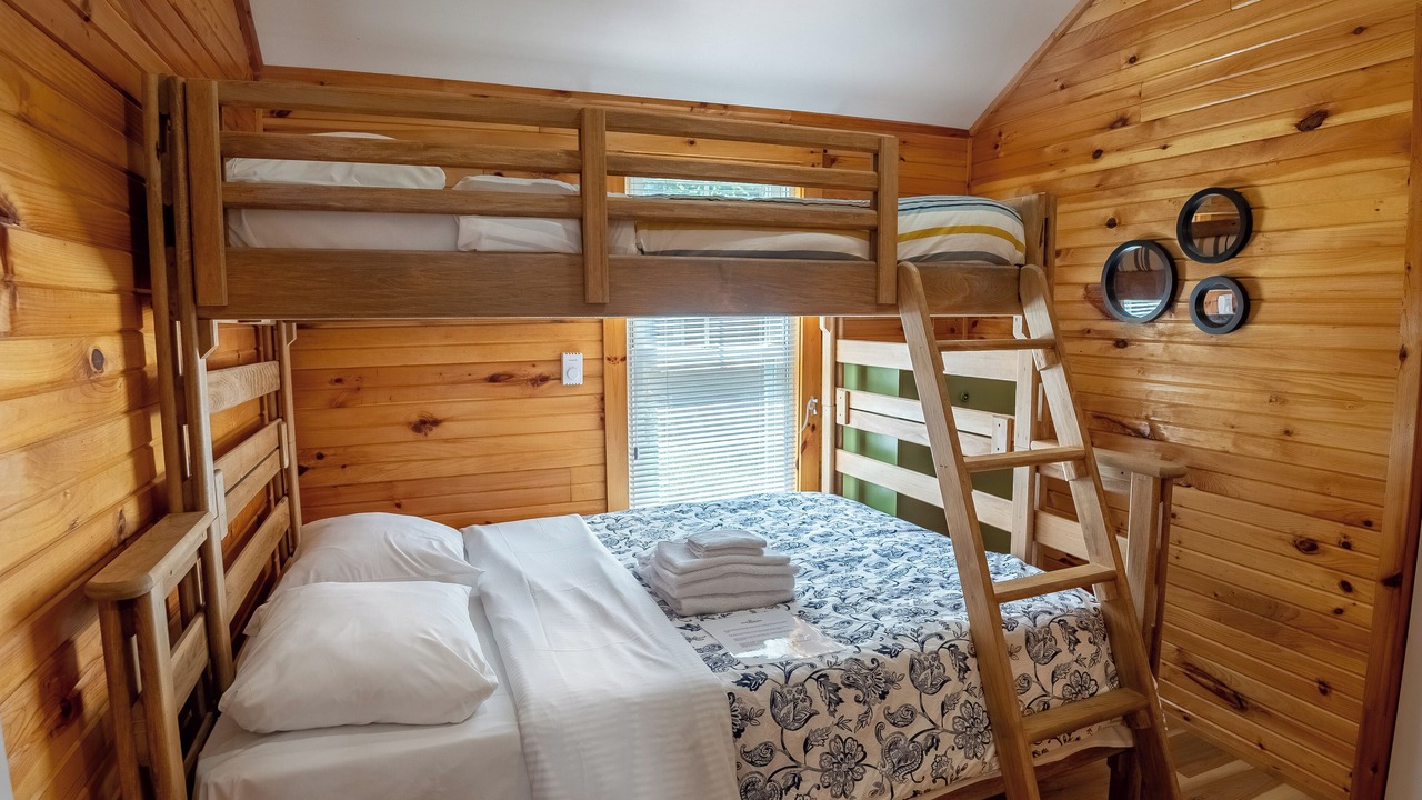 Photo of Bedroom in Arden