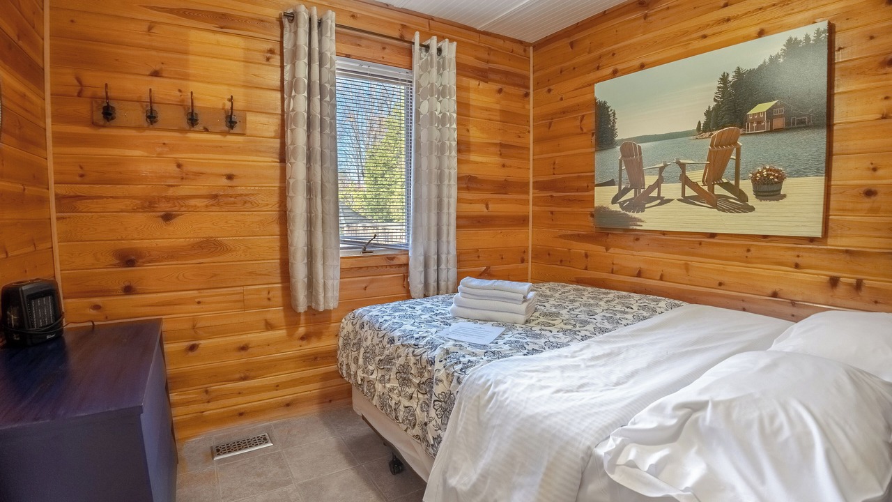 Photo of Bedroom in Arden