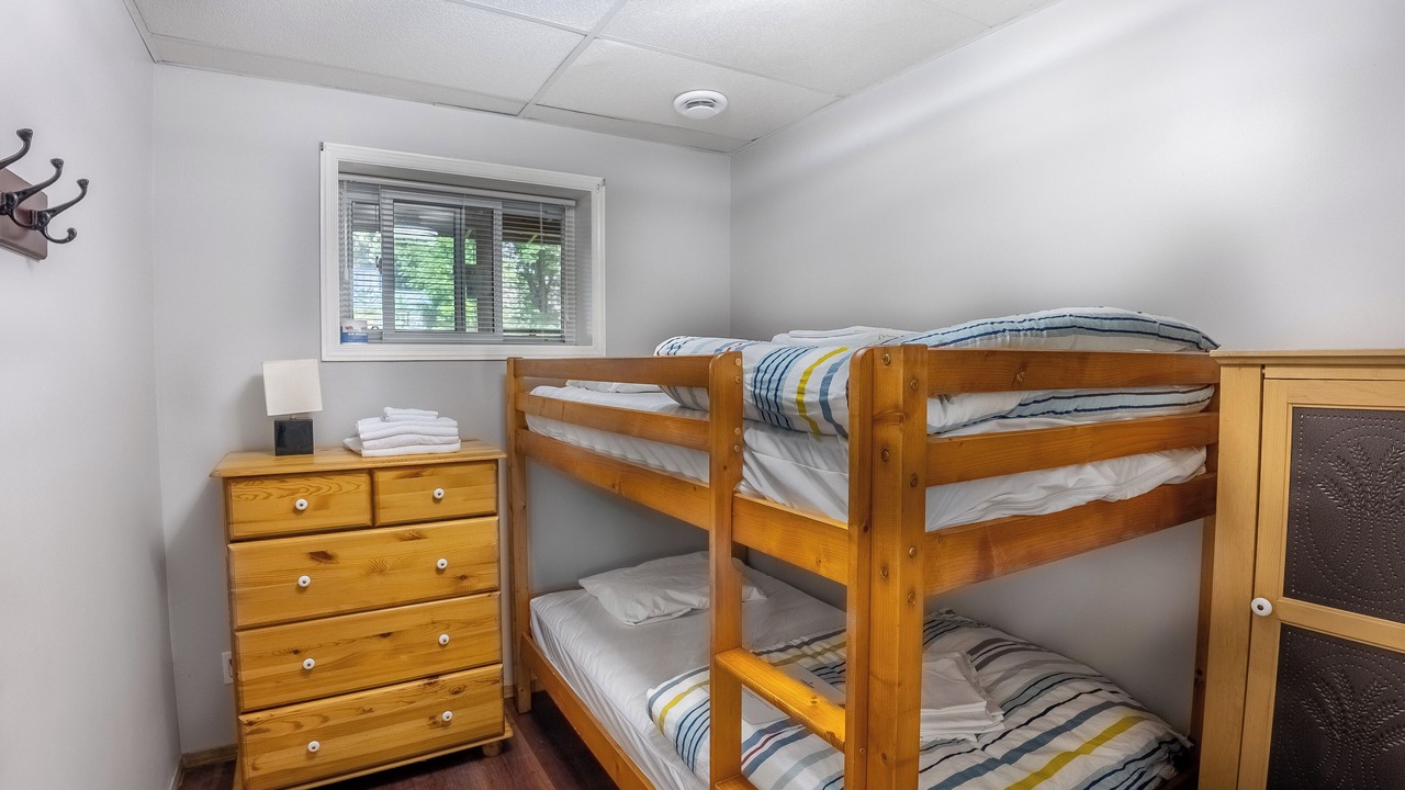 Photo of Bedroom in Arden