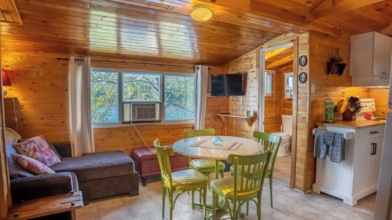 Photo of Livingroom in Arden