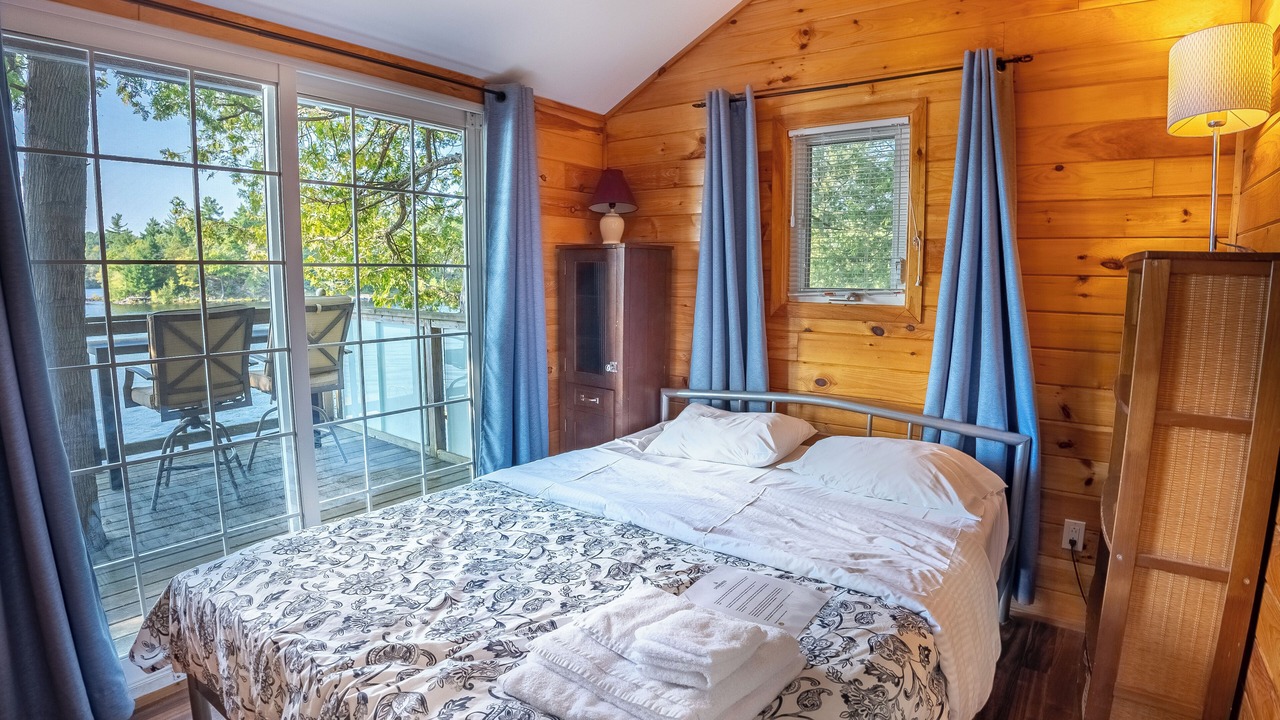 Photo of Bedroom in Arden