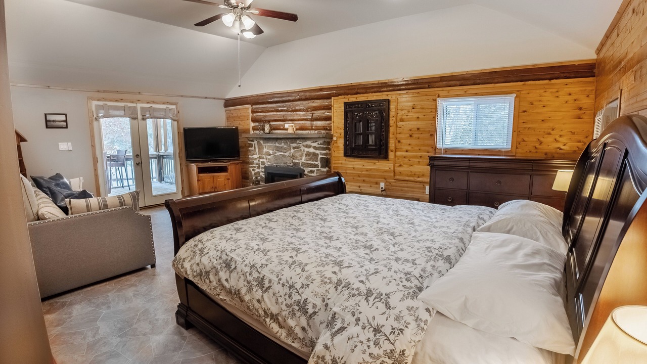 Photo of Bedroom in Arden