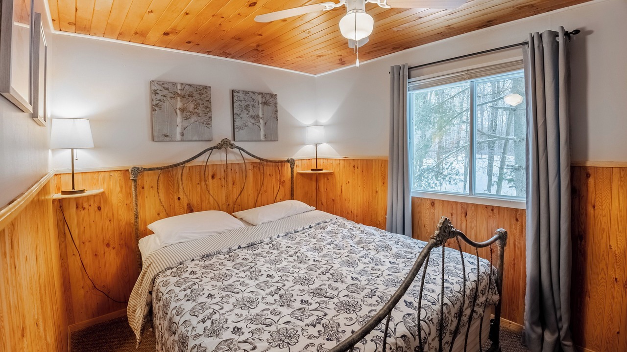 Photo of Bedroom in Arden