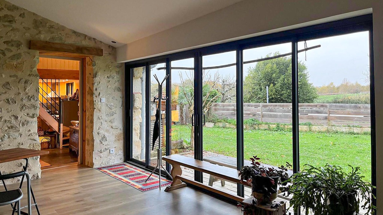 Photo of Others in Mombrier