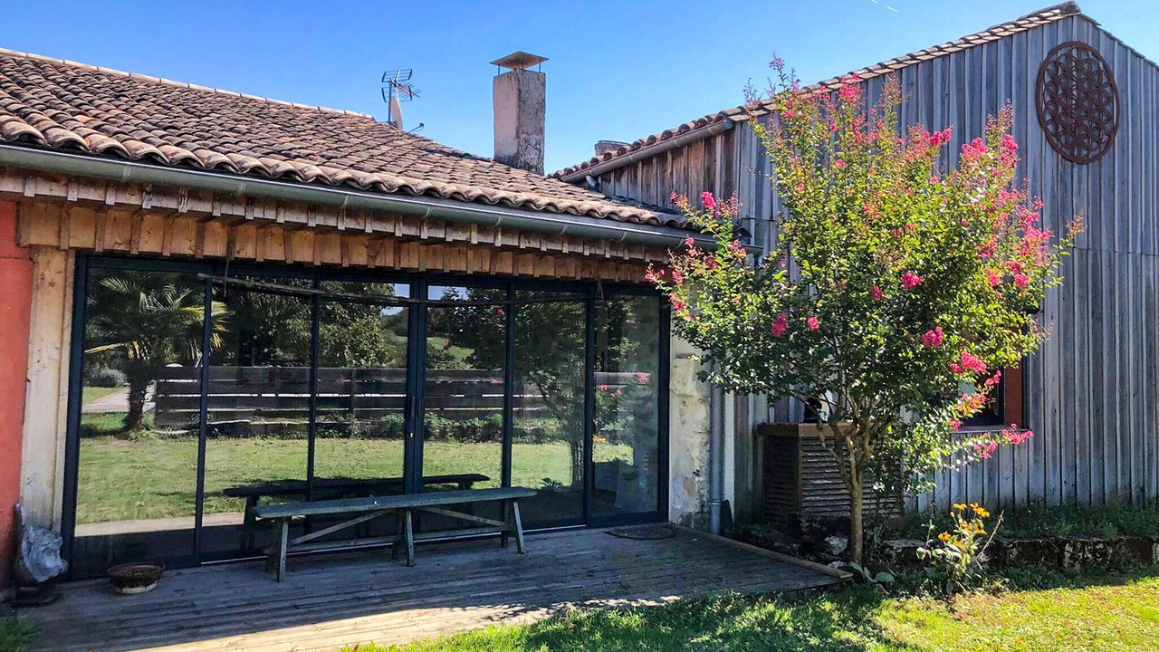 Photo of Others in Mombrier