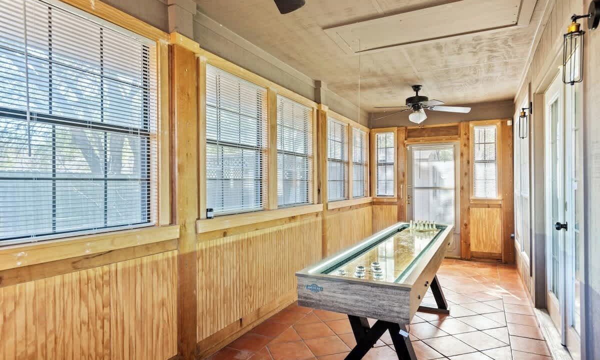 Photo of Bedroom in East Congress