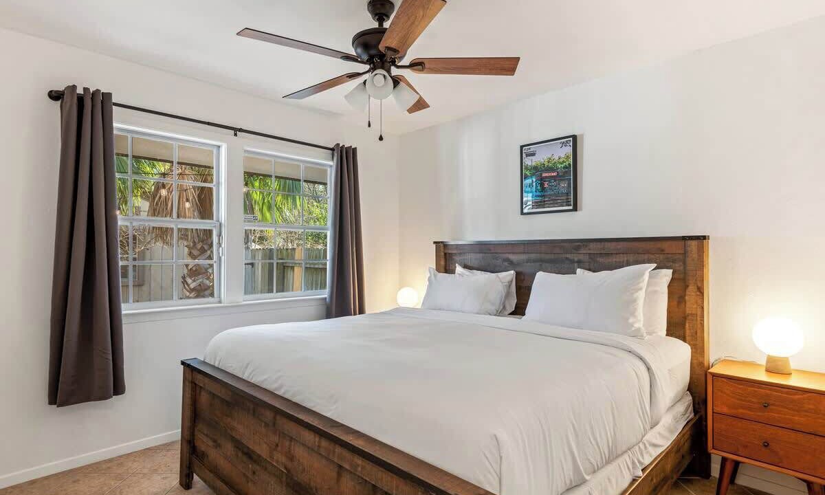 Photo of Bedroom in East Congress