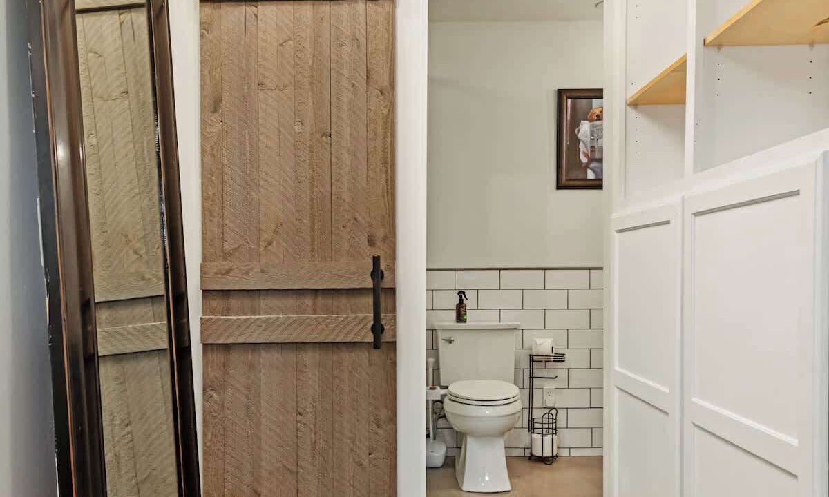 Photo of Bathroom in Franklin Park