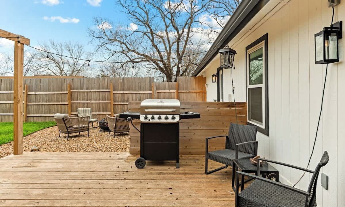 Photo of Patio Balcony in Franklin Park