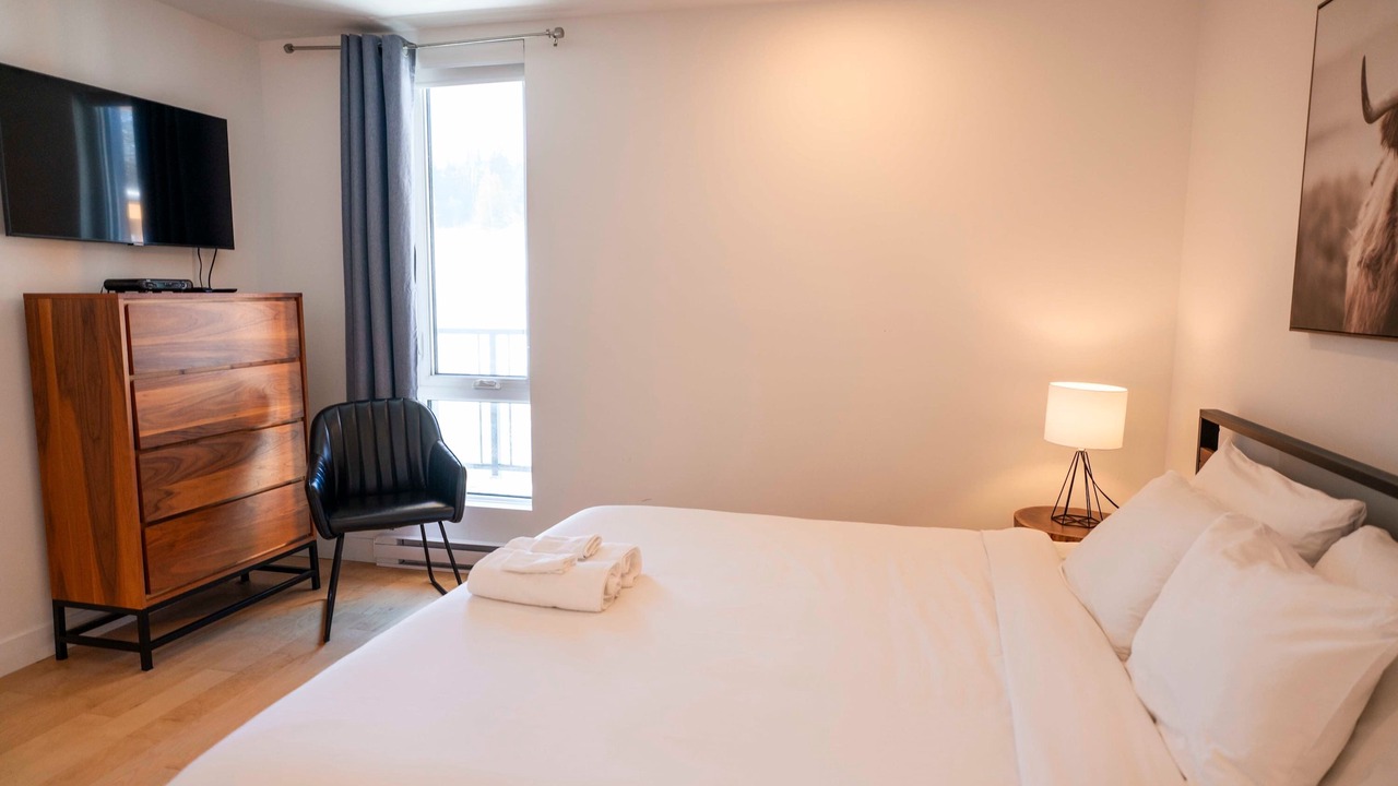 Photo of Bedroom in Baie-St-Paul