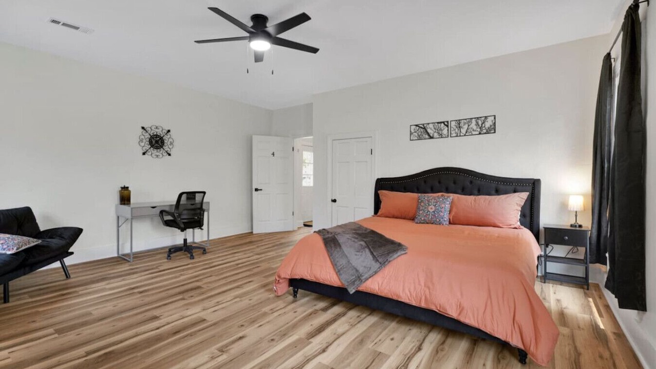 Photo of Bedroom in Mount Vernon