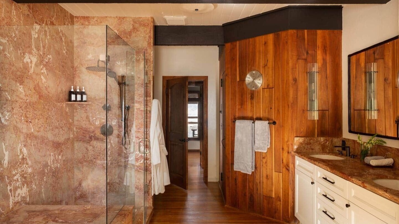 Photo of Bathroom in Bozeman