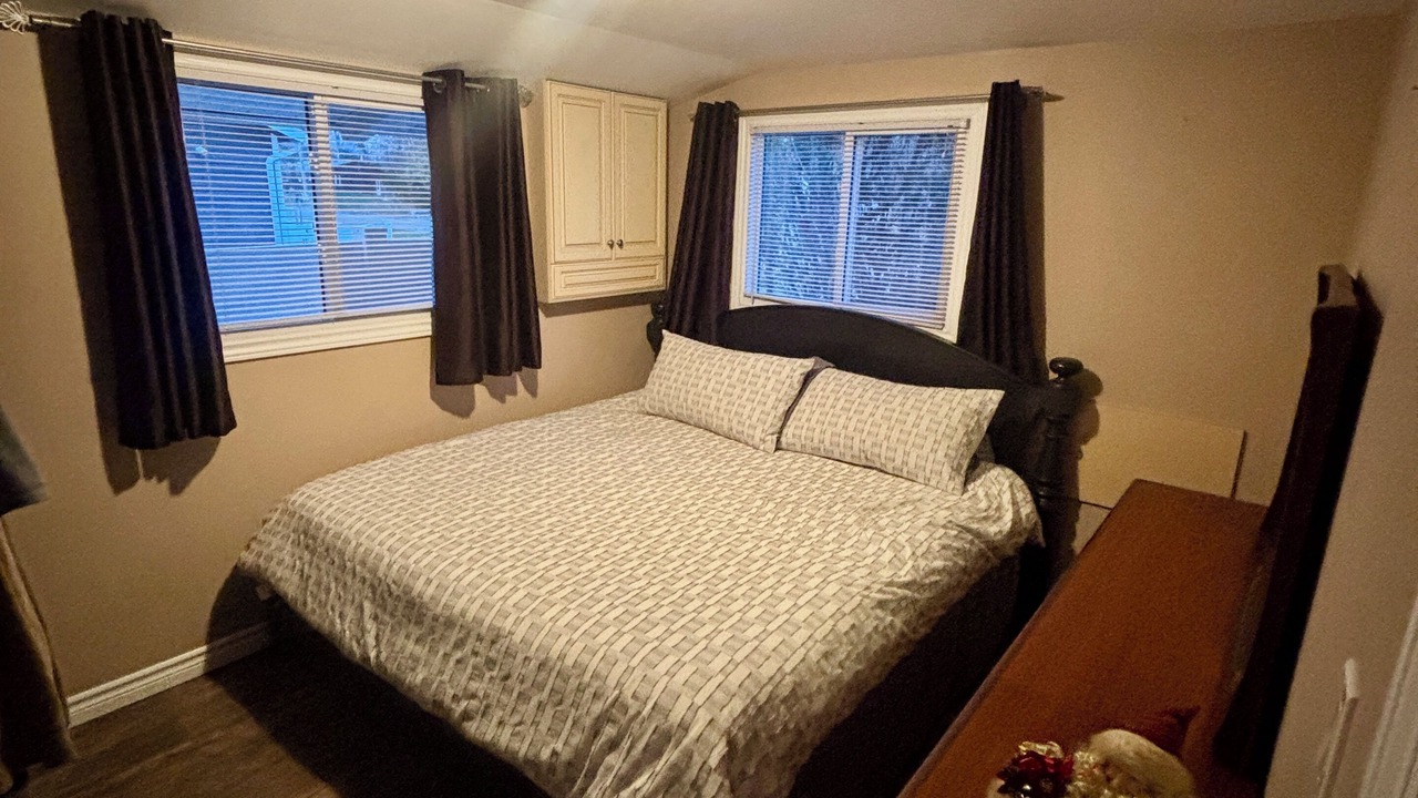 Photo of Bedroom in Lowbanks