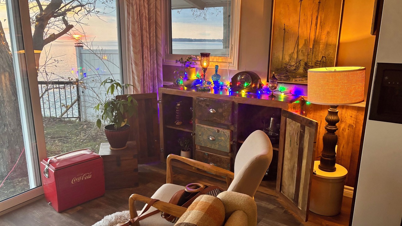 Photo of Livingroom in Lowbanks