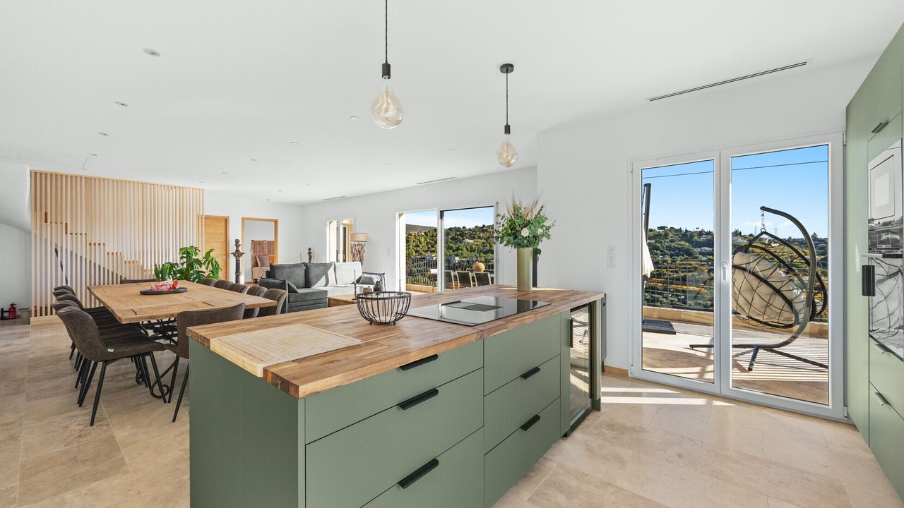 Photo of Others in Nice