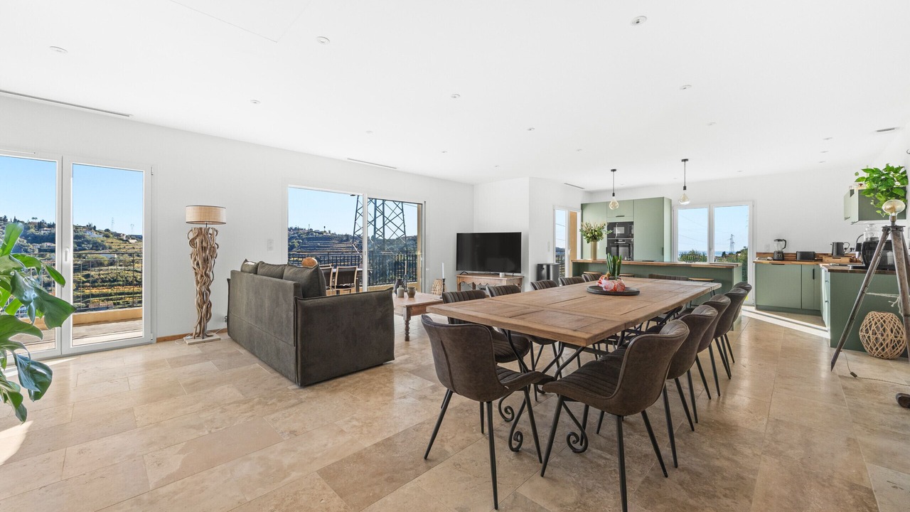 Photo of Others in Nice