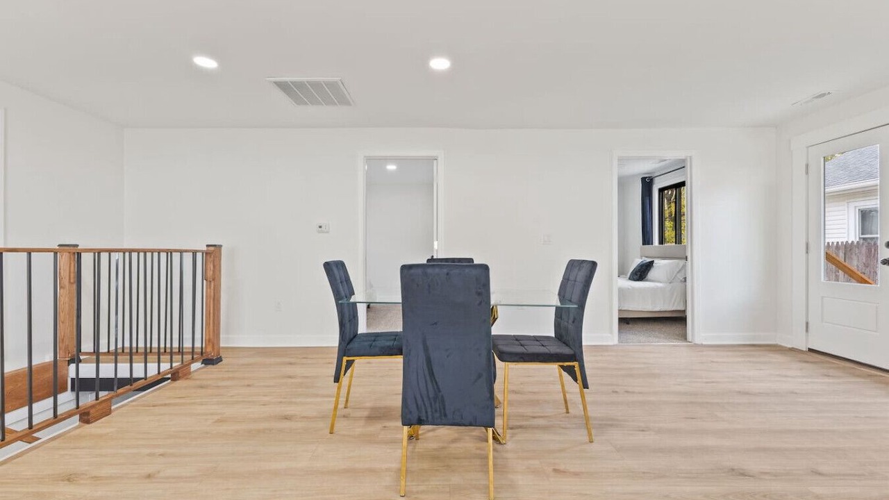 Photo of Others in Indianapolis