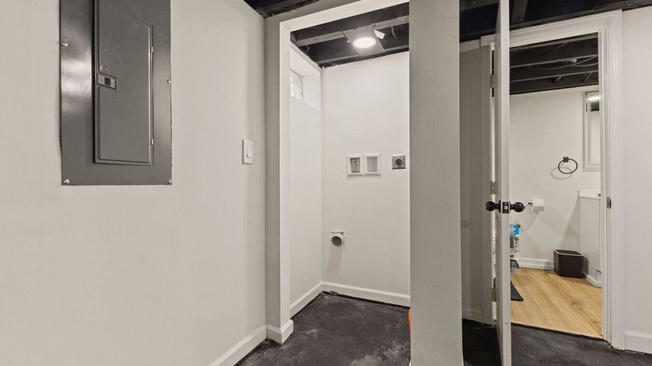 Photo of Others in Indianapolis