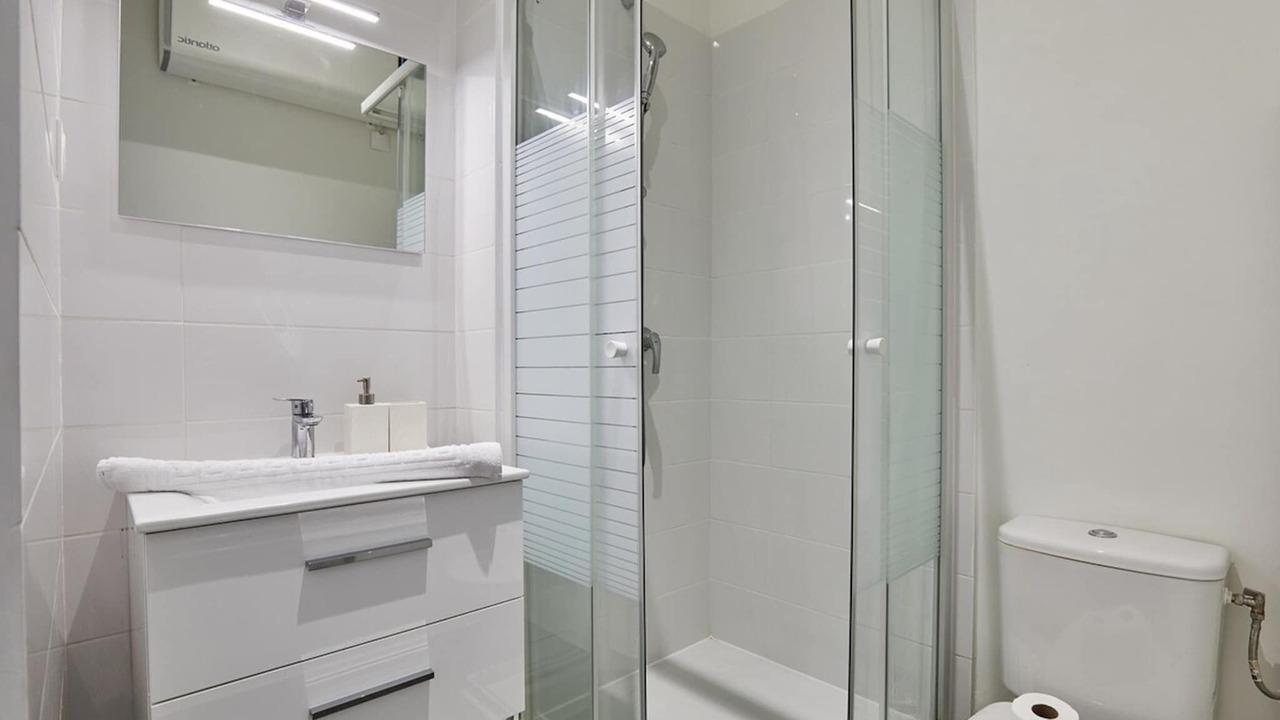 Photo of Bathroom in Quartier de la Porte-Saint-Denis