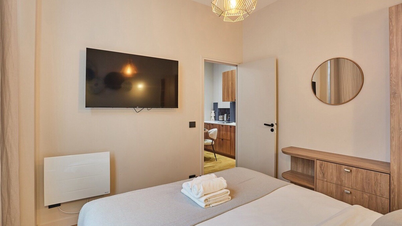 Photo of Bedroom in Porte-Saint-Martin