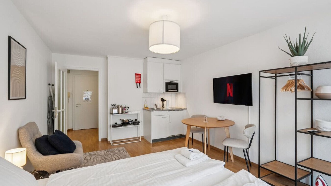 Photo of Bedroom in District 6