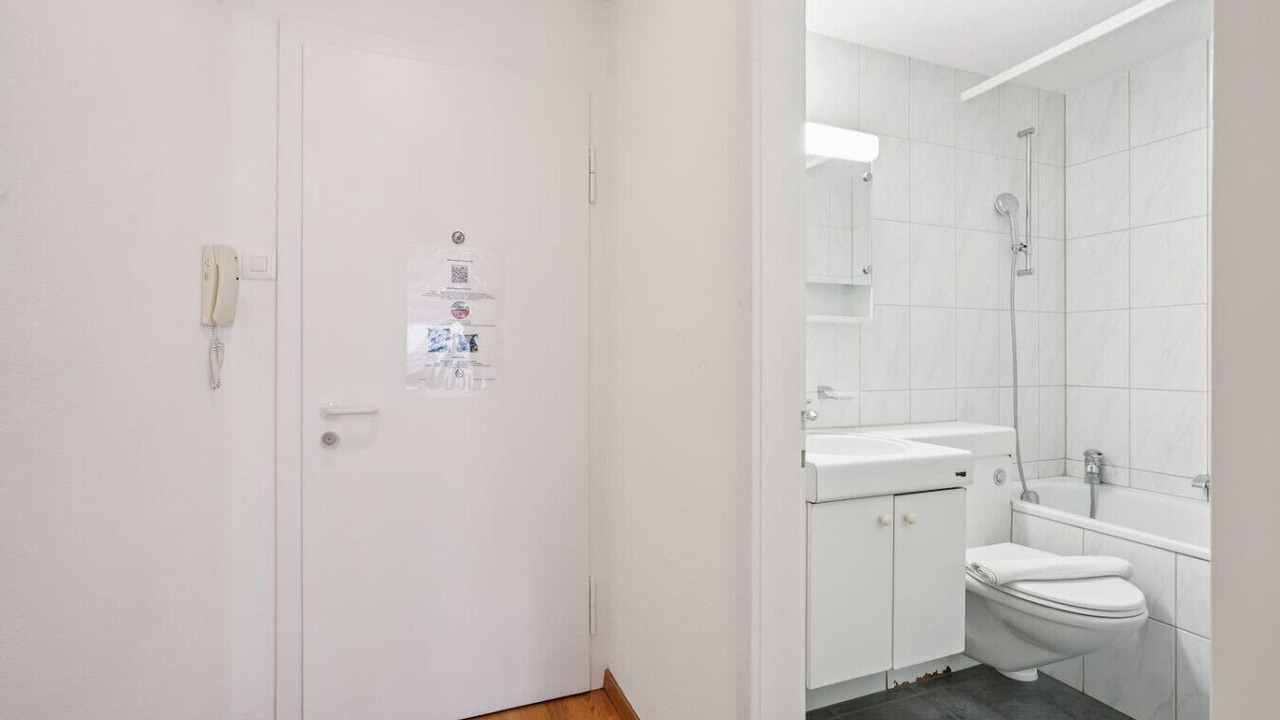 Photo of Bathroom in District 6