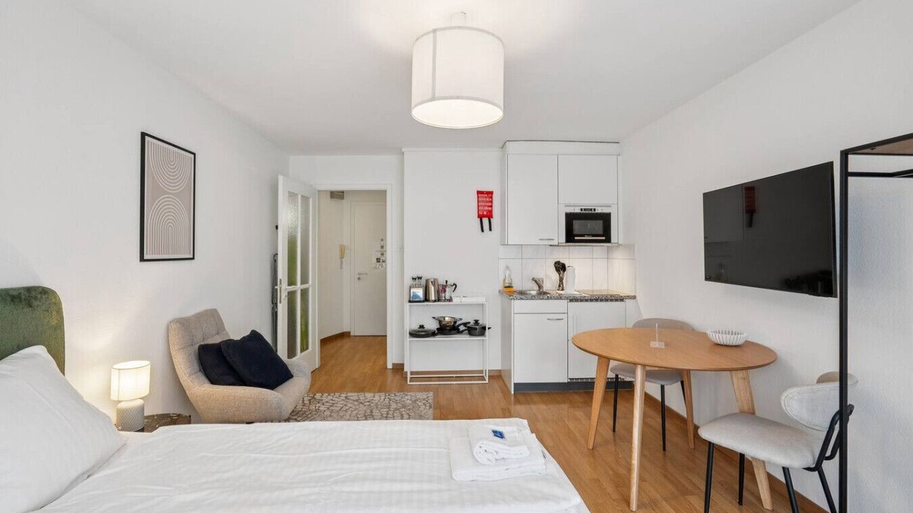Photo of Bedroom in District 6