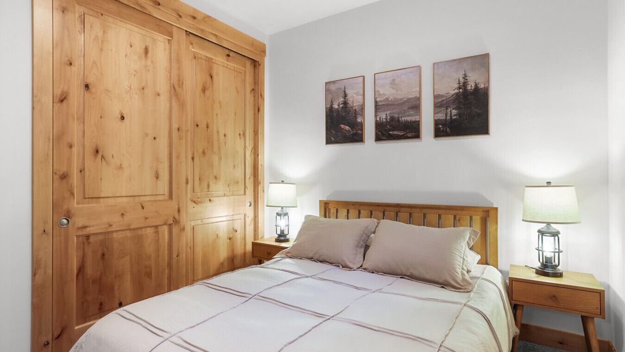 Photo of Bedroom in Kingswood Estates