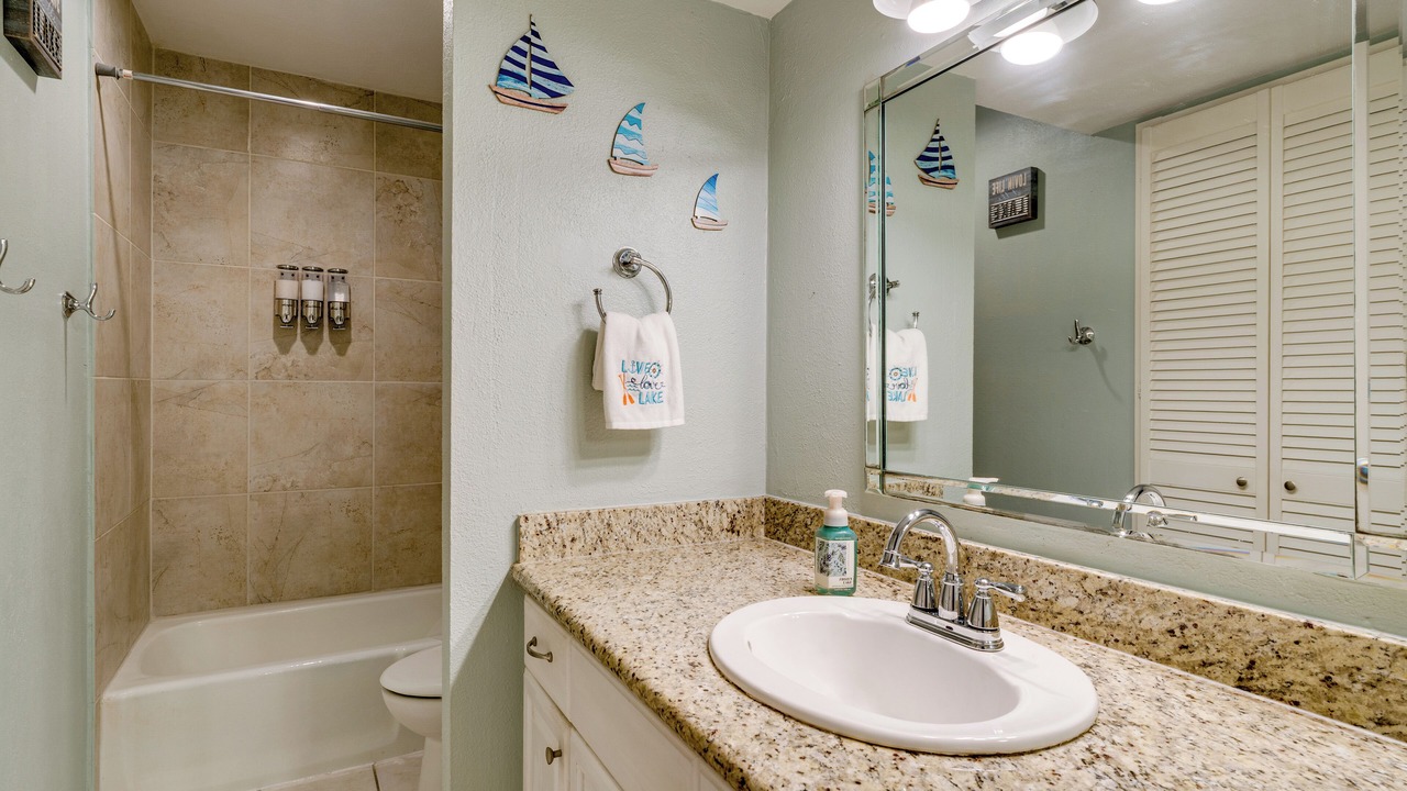 Photo of Bathroom in Walden on Lake Conroe