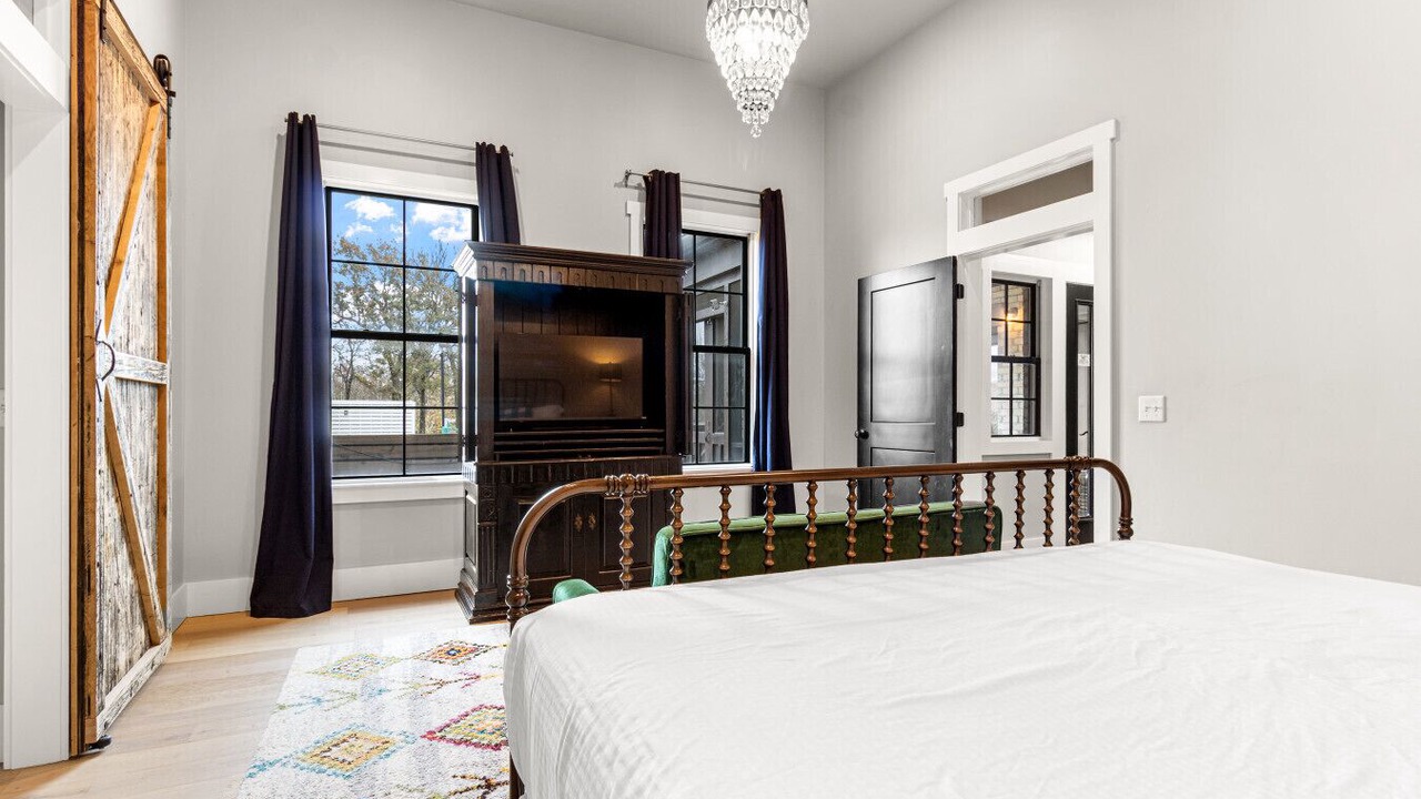 Photo of Bedroom in Eufaula