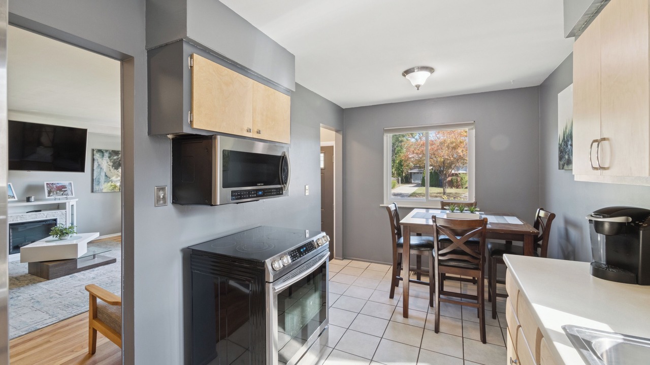 Photo of Kitchen in Warren