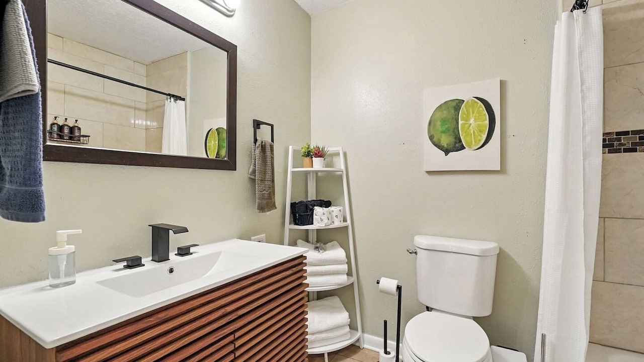 Photo of Bathroom in Baldwin