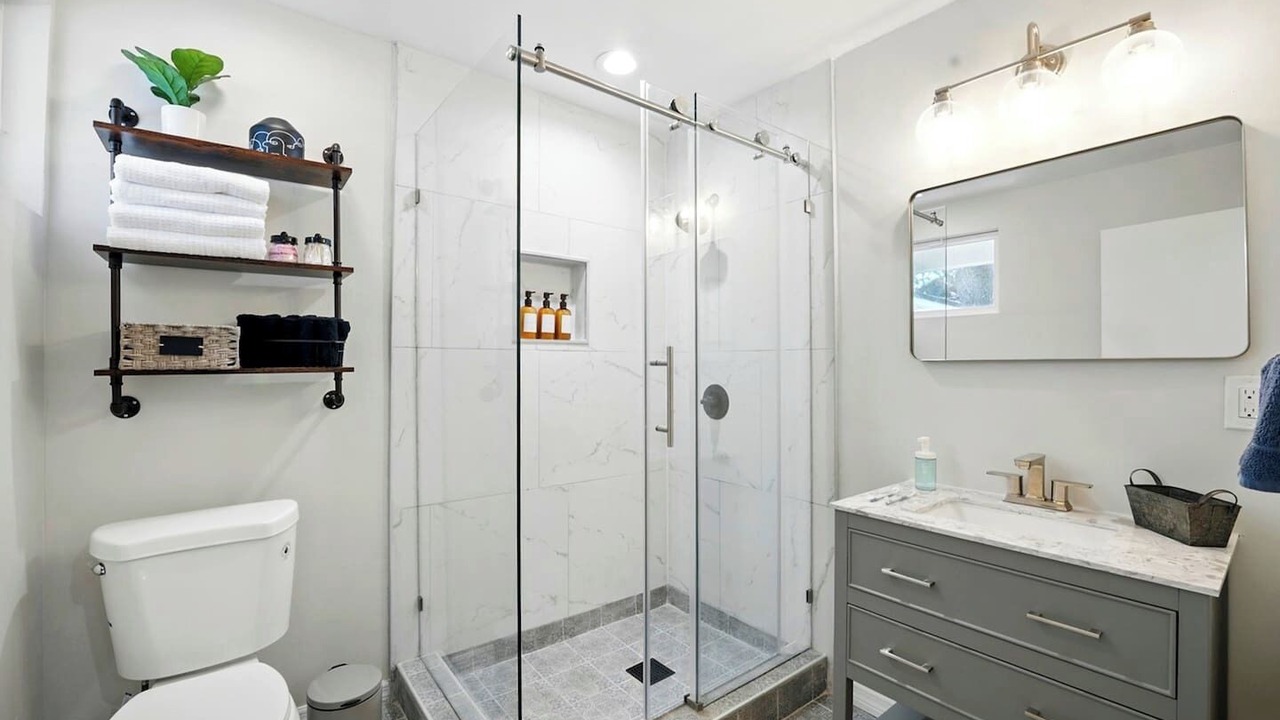 Photo of Bathroom in Murray Hill