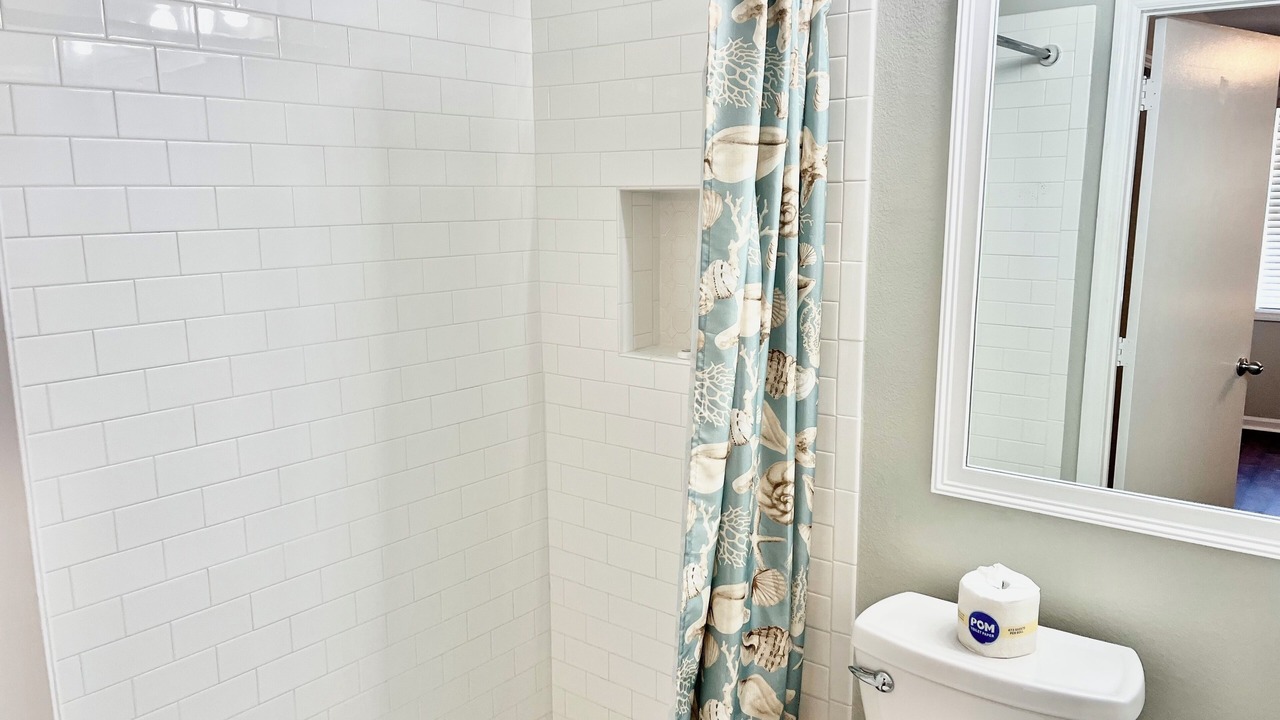 Photo of Bathroom in Saint Simons Heights