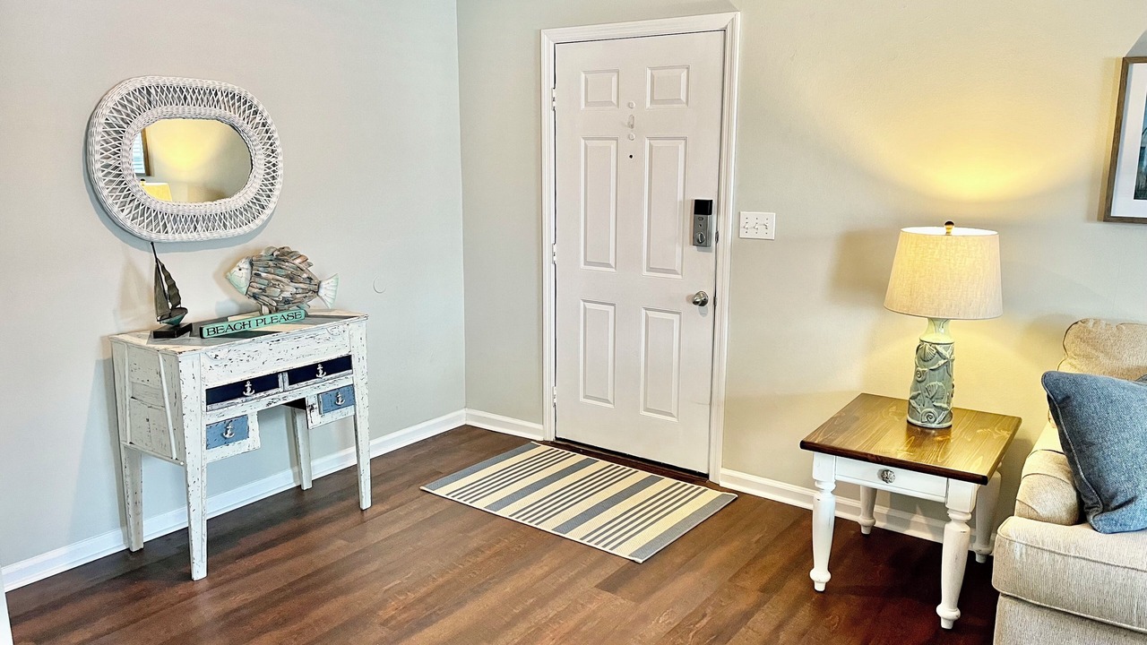Photo of Livingroom in Saint Simons Heights
