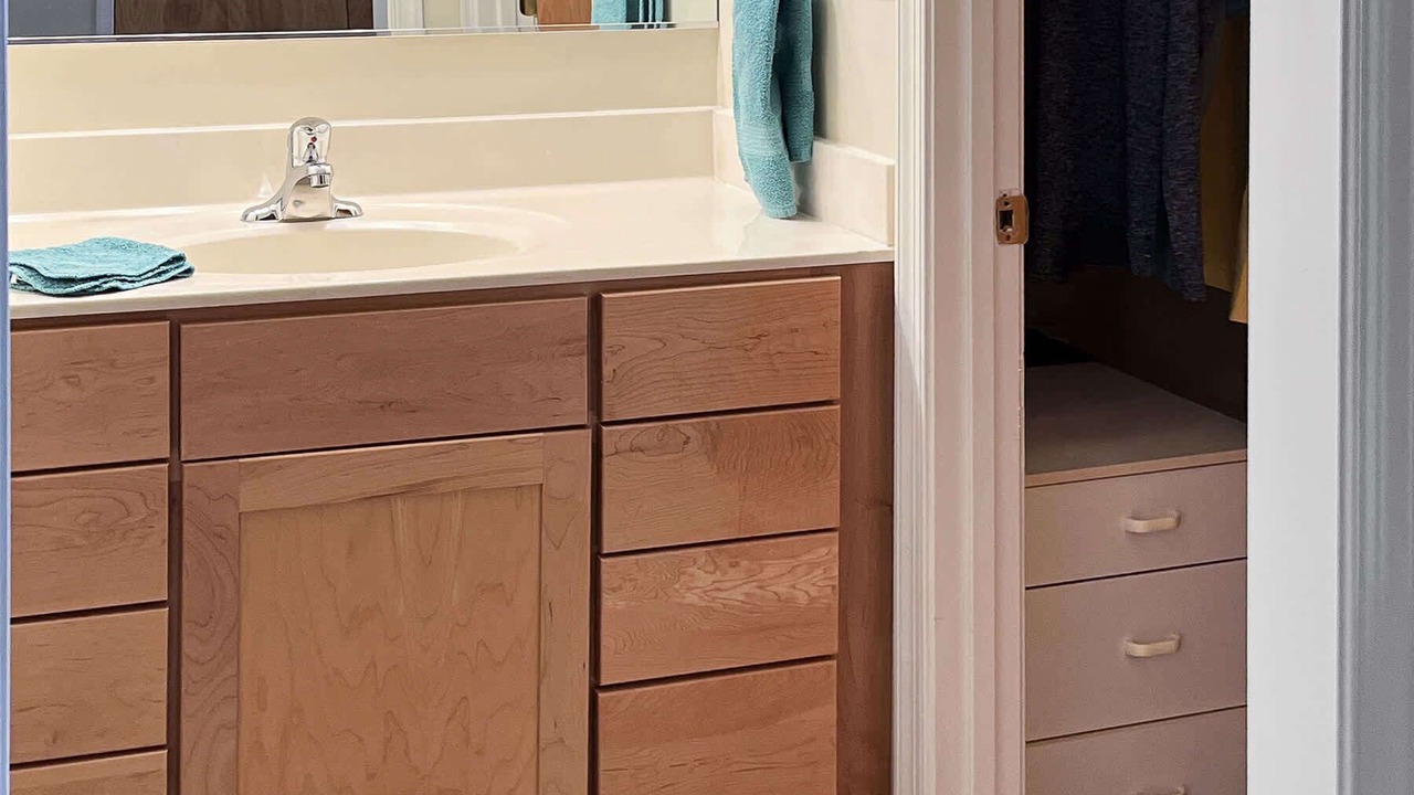 Photo of Bathroom in High View