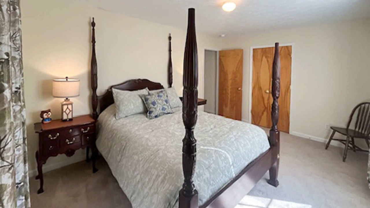 Photo of Bedroom in High View