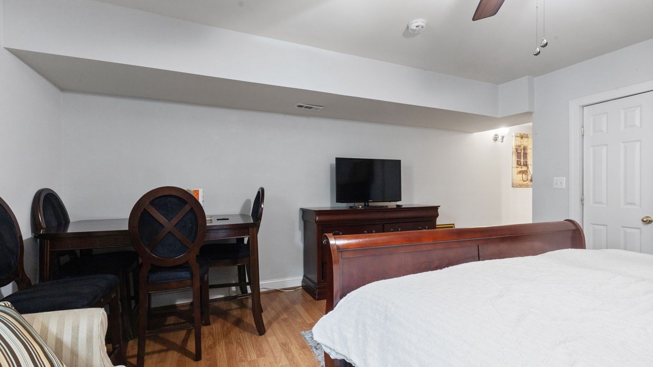 Photo of Bedroom in Ashburn