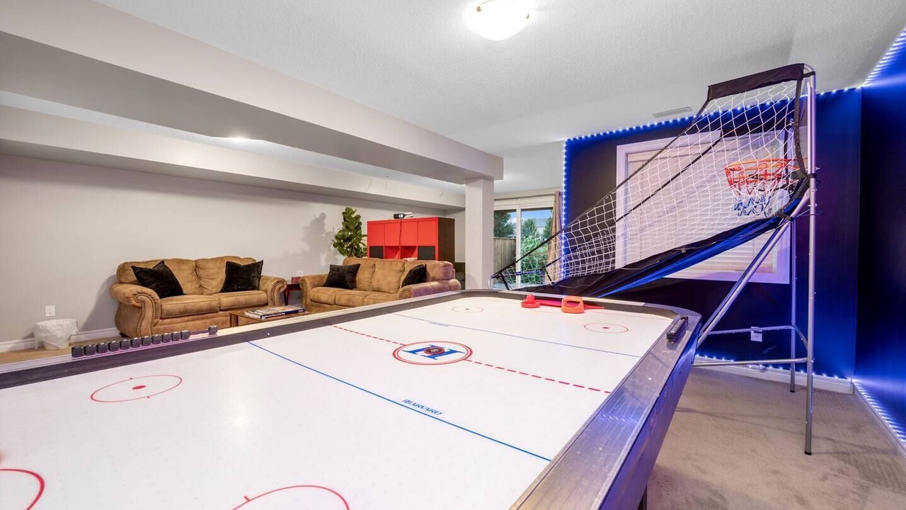 Photo of Bedroom in Ottawa Division