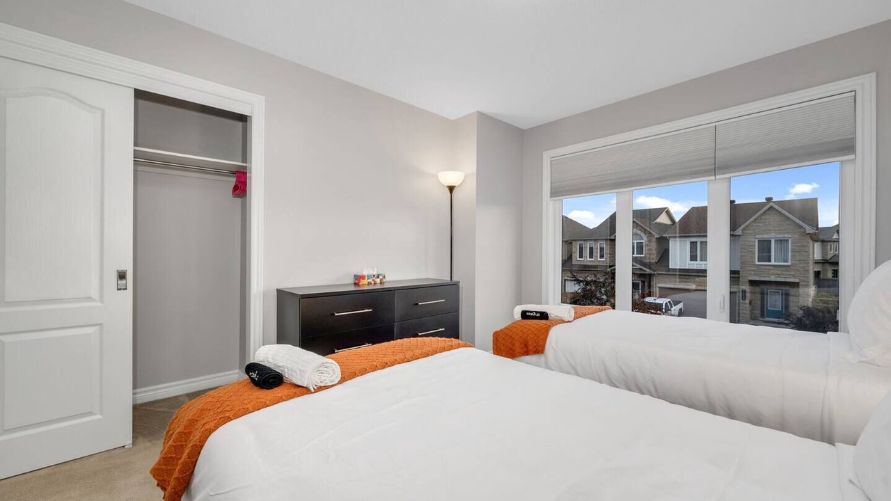 Photo of Bedroom in Ottawa Division