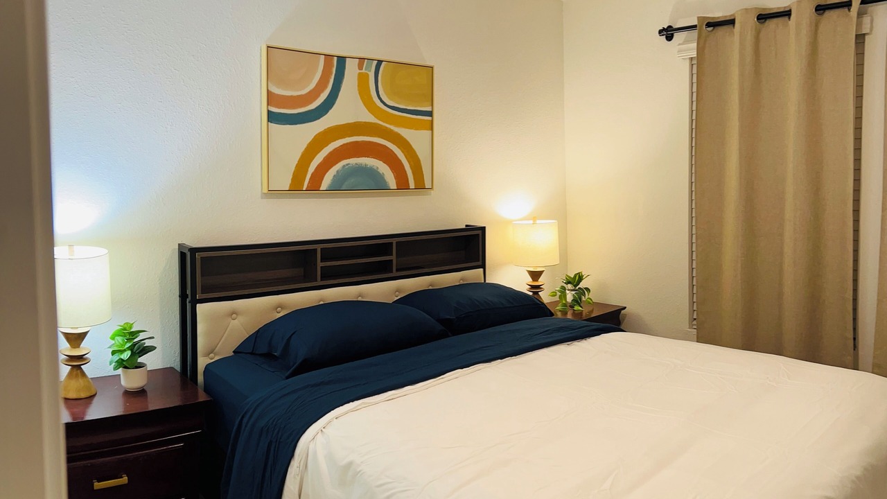 Photo of Bedroom in Baymeadows