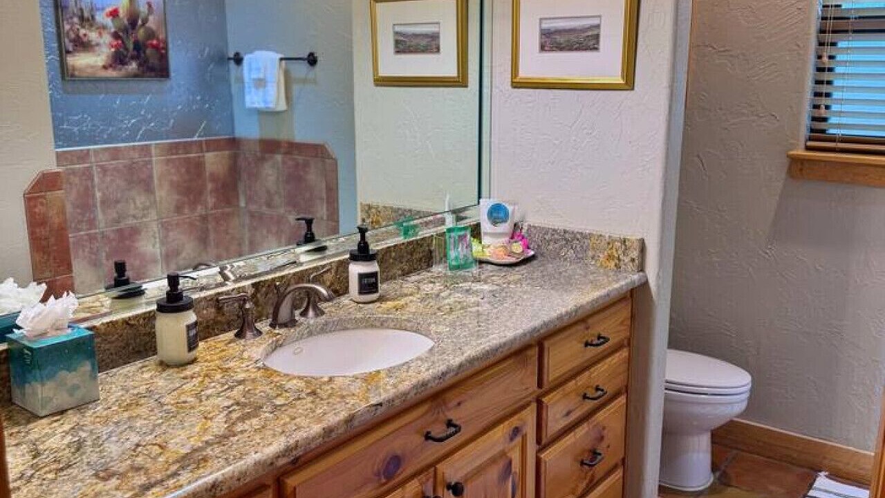Photo of Bathroom in Canyon
