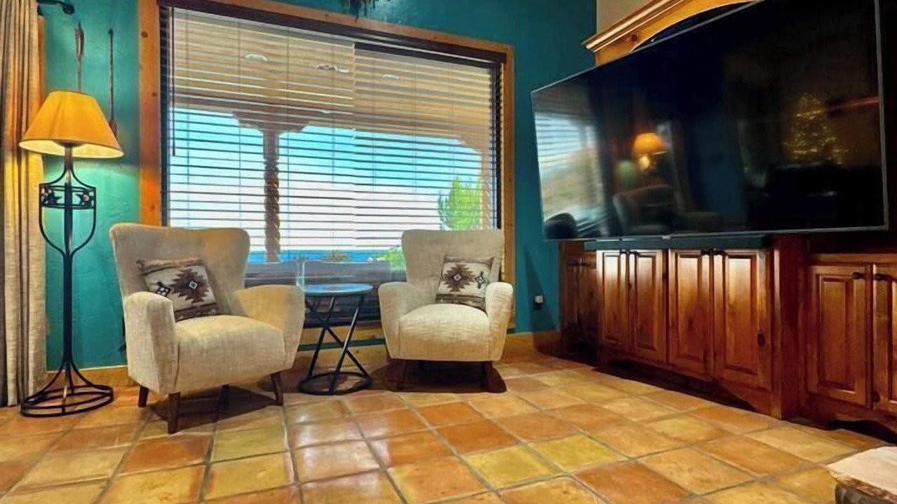 Photo of Livingroom in Canyon