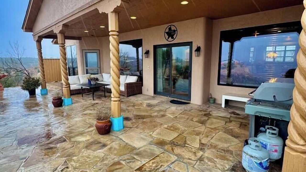 Photo of Patio Balcony in Canyon