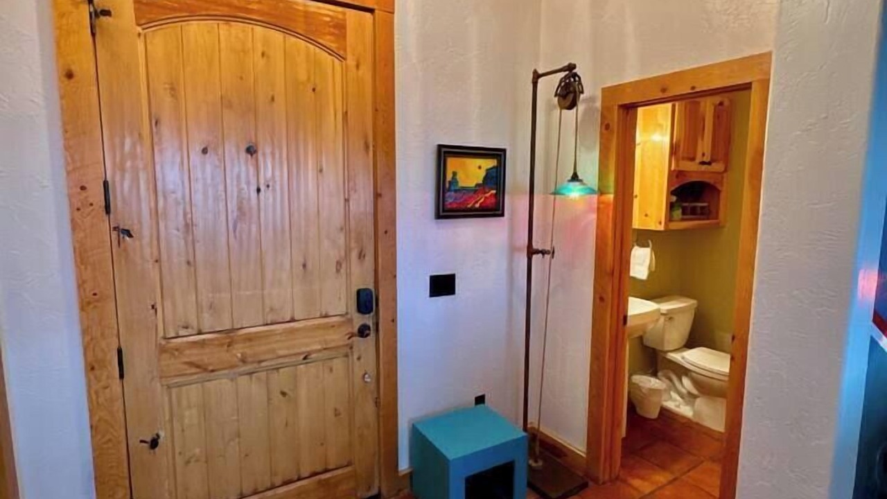 Photo of Bathroom in Canyon