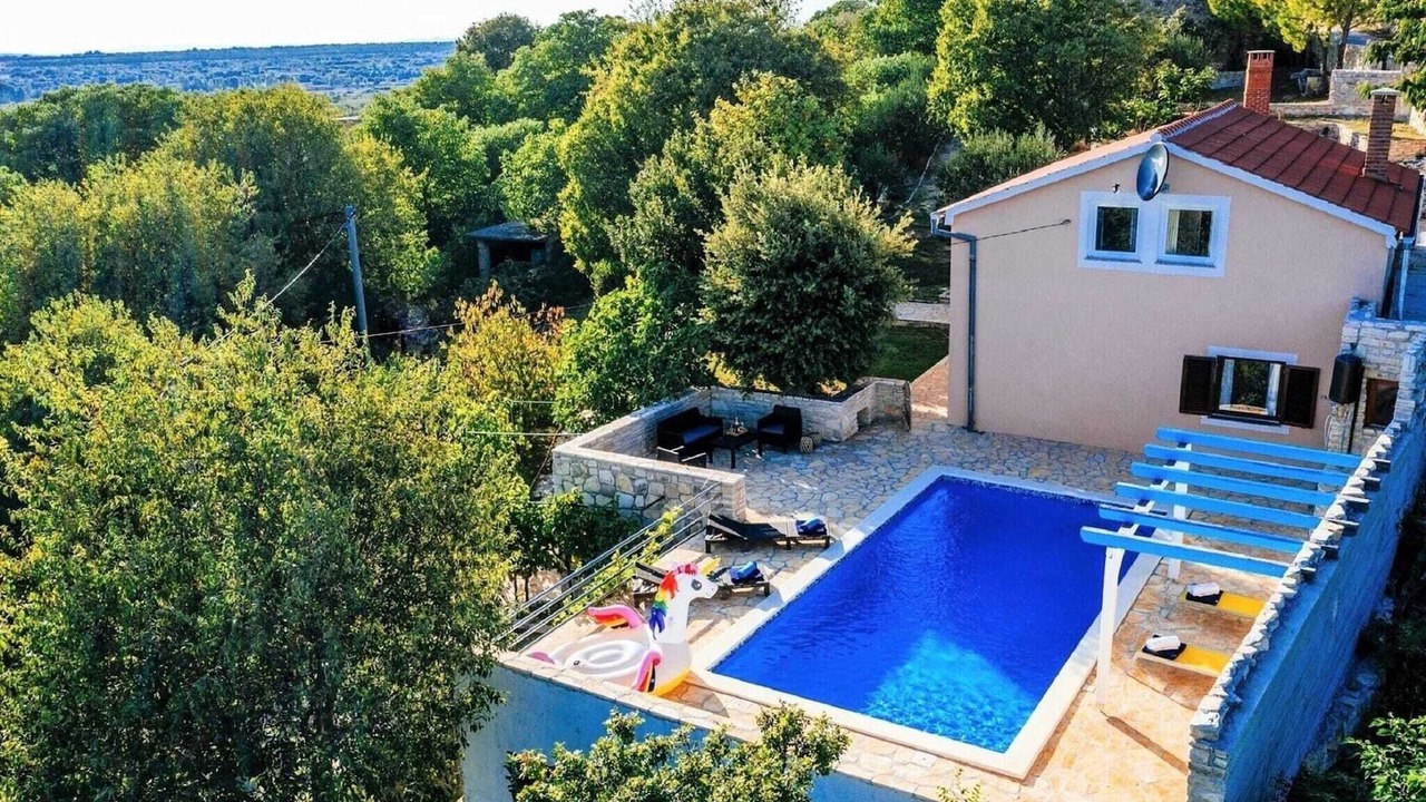 Photo of Outdoor in Benkovac